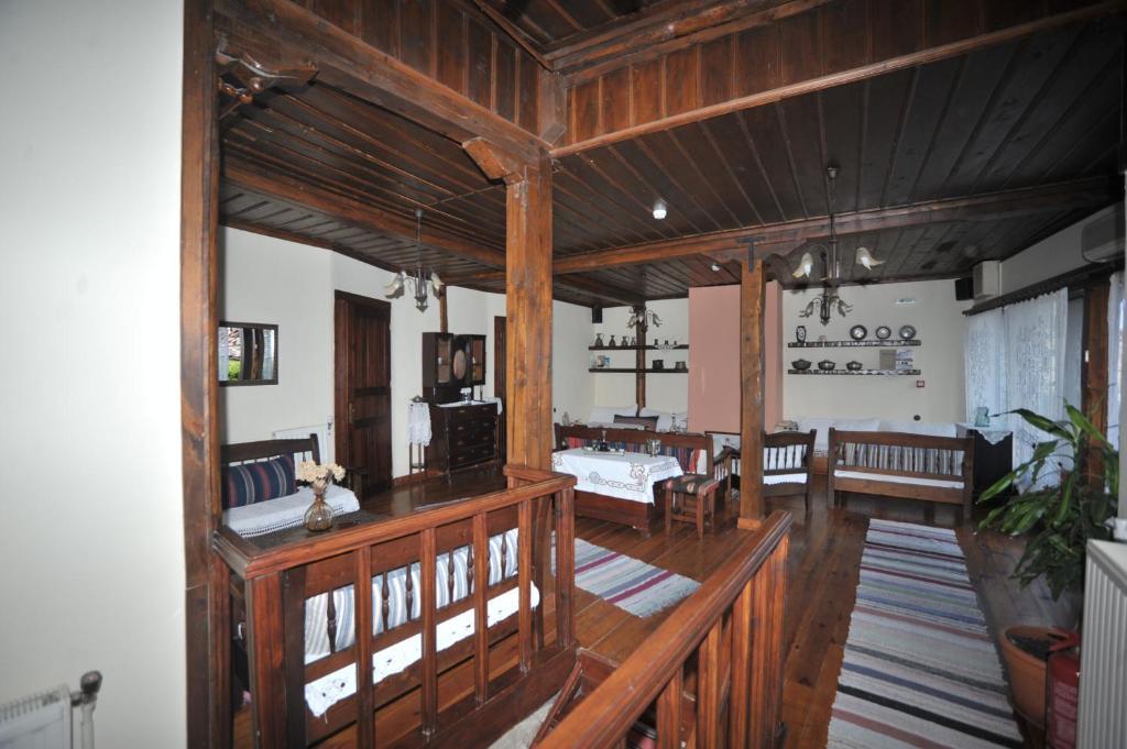 Varosi Guesthouse Эдесса Экстерьер фото