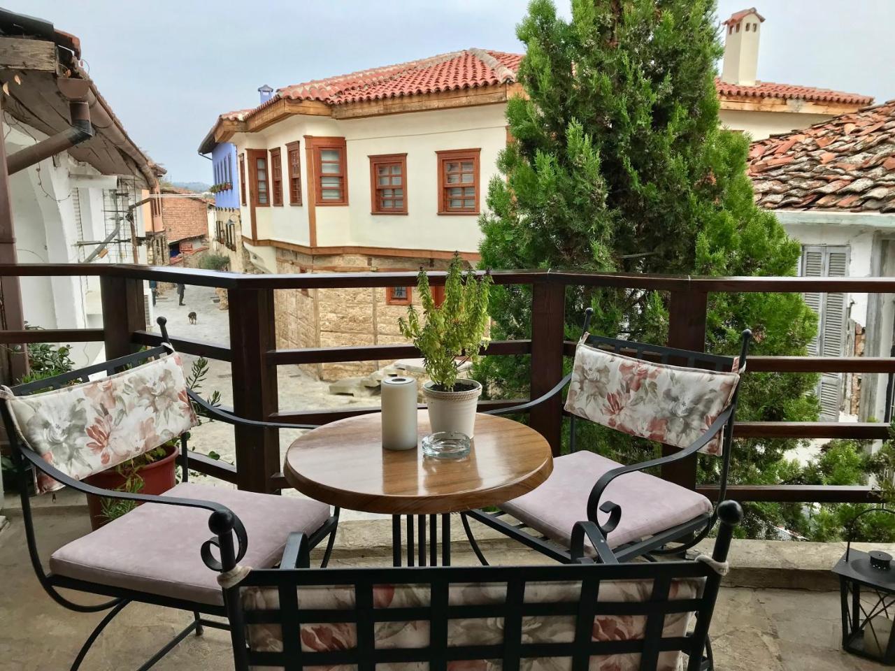 Varosi Guesthouse Эдесса Экстерьер фото